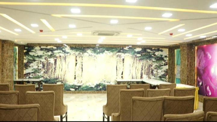 Hotel Mansa カーンプル エクステリア 写真